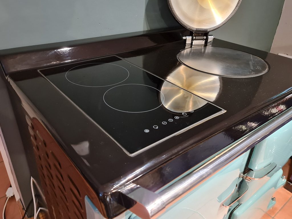 AGA ELECTRIC RANGE COOKER STOVE - 3 OVEN WITH DOUBLE CERAMIC HOB AND PLANCHA PLATE